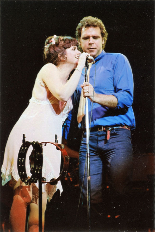 Linda Ronstadt photo with Kenny Edwards